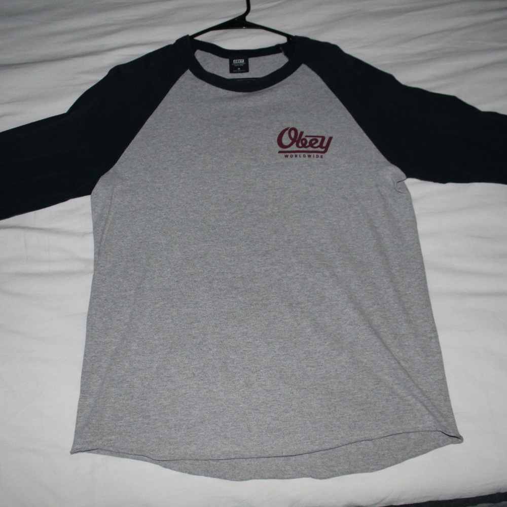 Obey 3/4 shirt